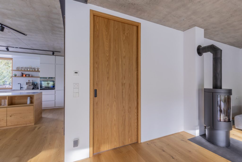 Hohe Türen im Innenbereich