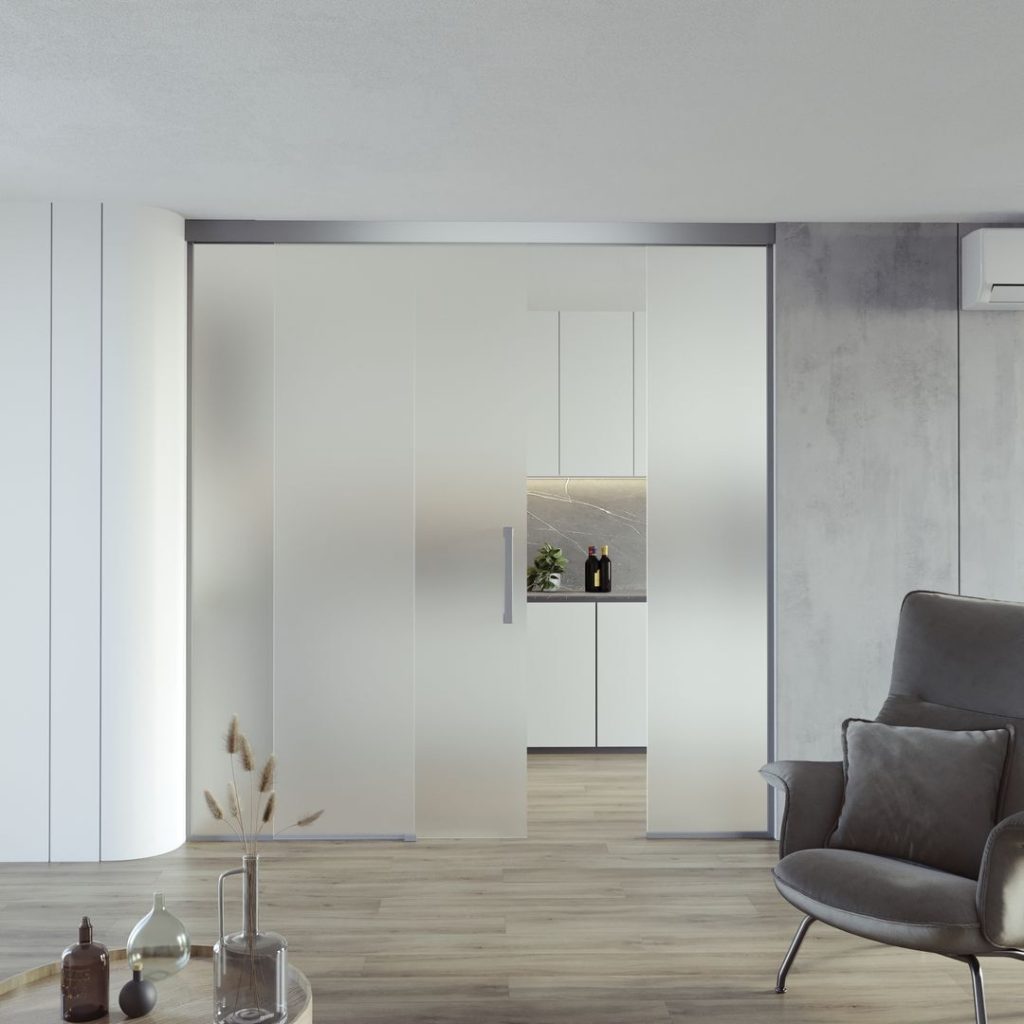 Stilvolle Glastrennwand für Büro und Wohnen